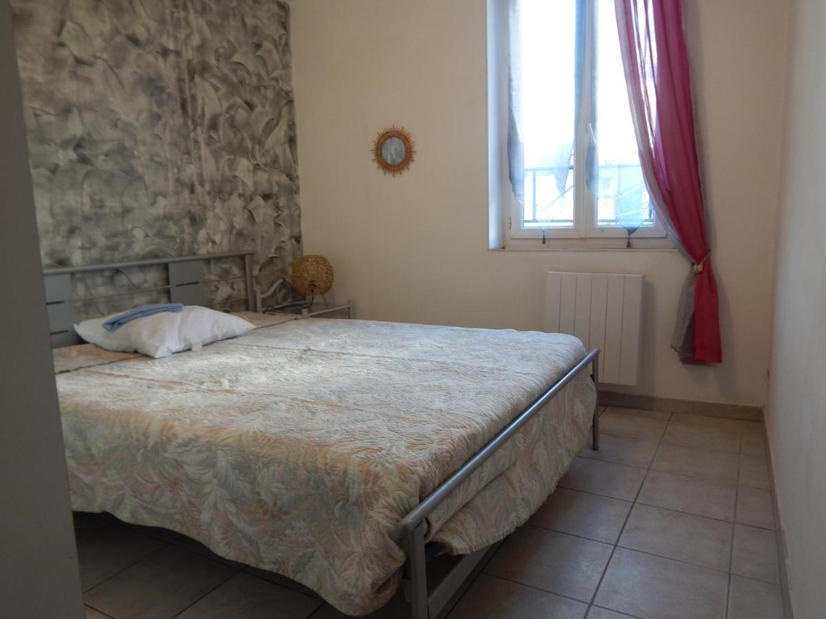 A Voir Qualite Prix Coursan Exterior photo