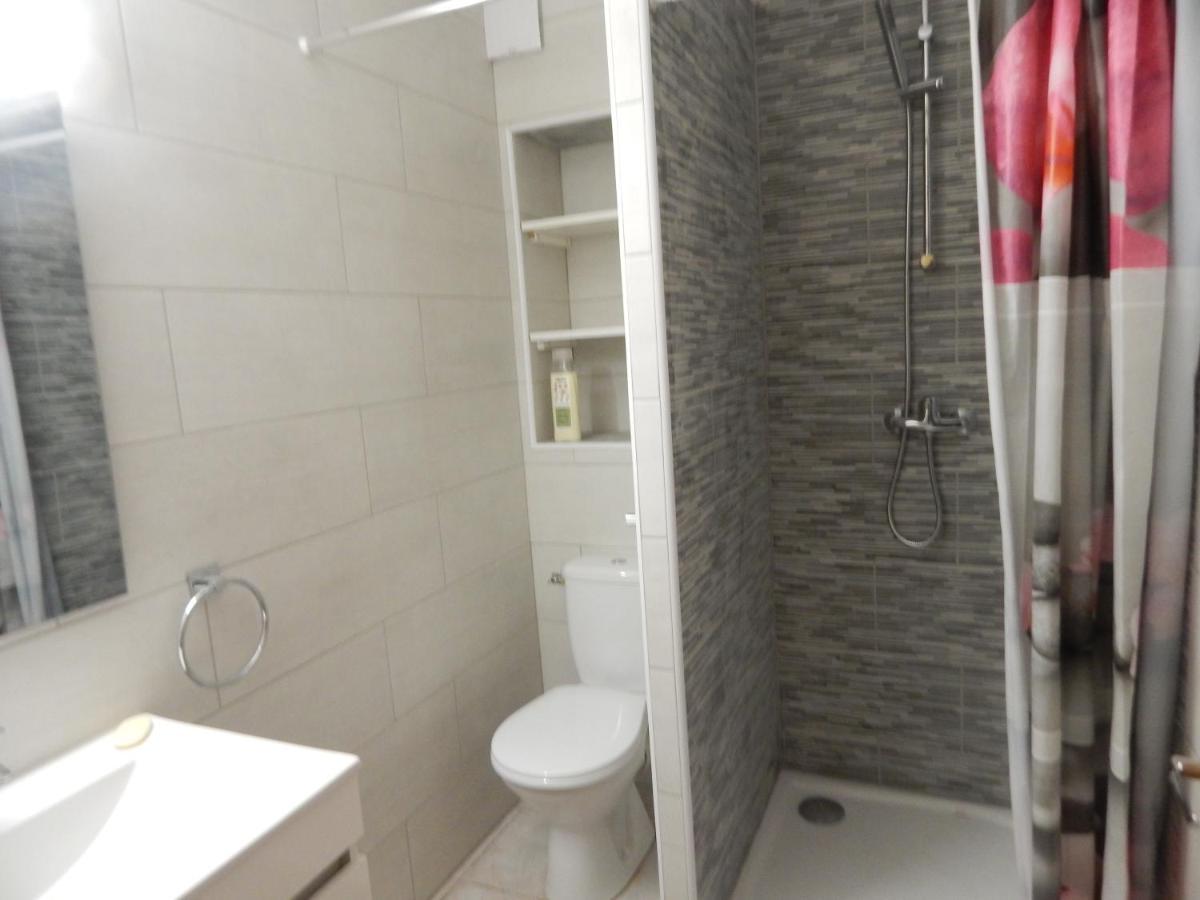 A Voir Qualite Prix Coursan Exterior photo