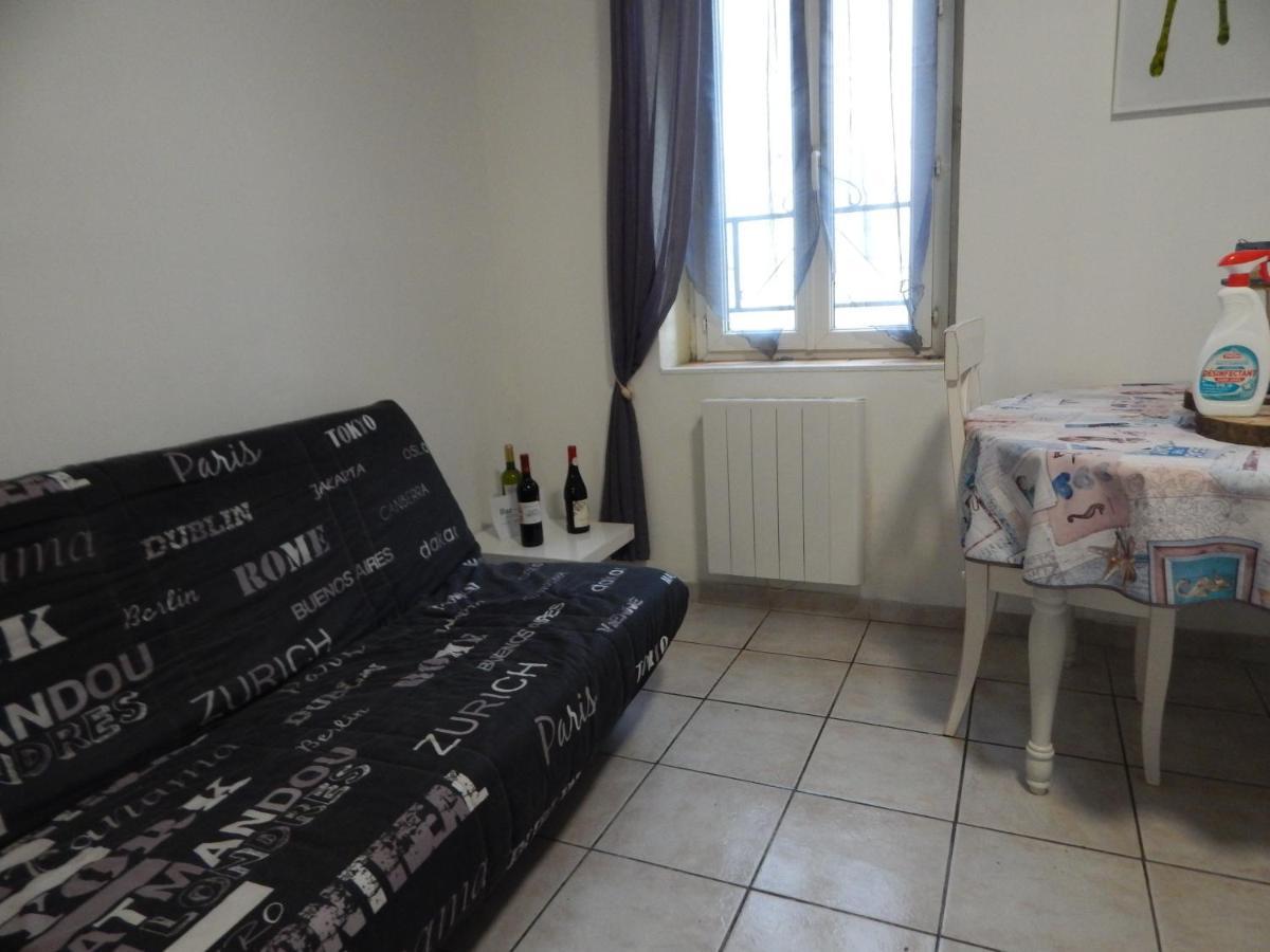 A Voir Qualite Prix Coursan Exterior photo